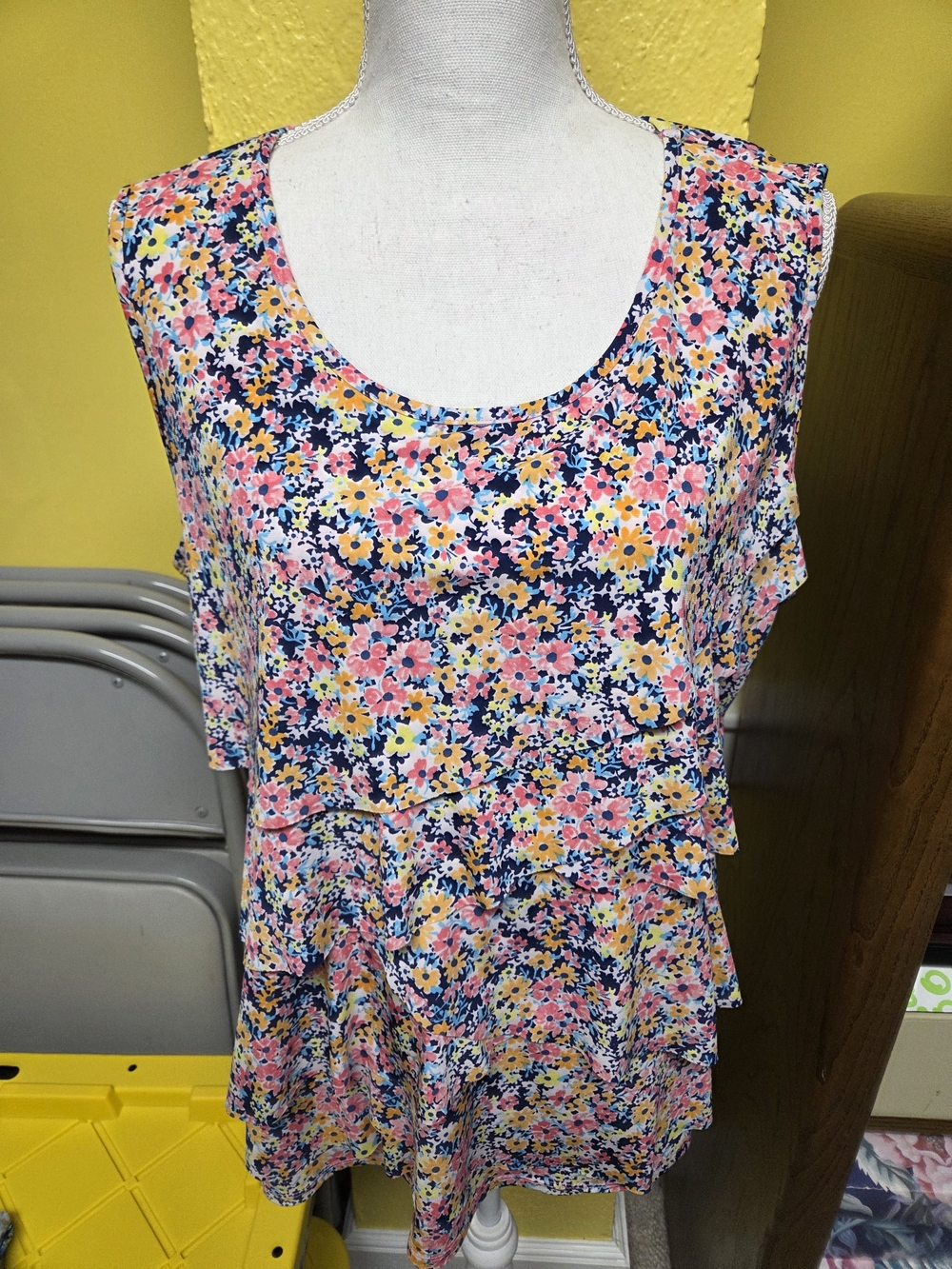Westport Sleeveless Floral Tiered Women's Top - Pink, Blue & Yellow
